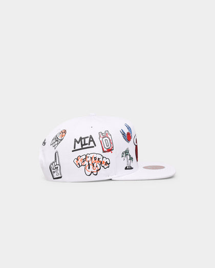 Mitchell & Ness Miami Heat 'Hand Drawn' Original Fit Snapback White