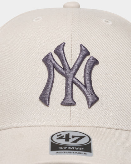 47 Brand New York Yankees MVP Snapback Bone