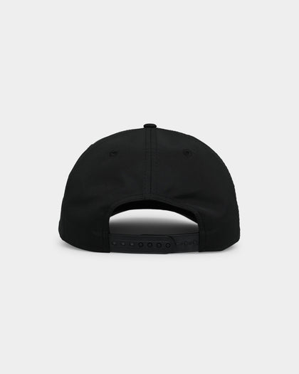 New Era Atlanta Braves 'Retro Black Prolight' Golfer Snapback Black