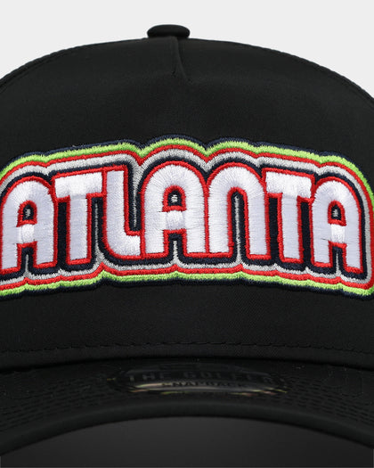 New Era Atlanta Braves 'Retro Black Prolight' Golfer Snapback Black