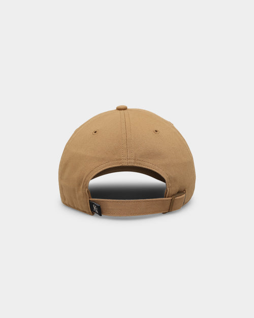 47 Brand New York Yankees 47 Clean Up Strapback Khaki