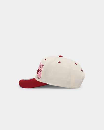 Mitchell & Ness Philadelphia 76ers 'Strawberry & Cream' Pro Crown Snapback Vintage White