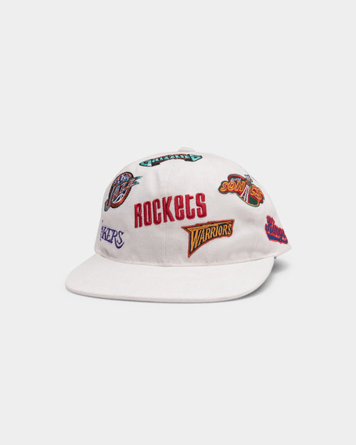 Mitchell & Ness All Star West Deadstock Snapback White