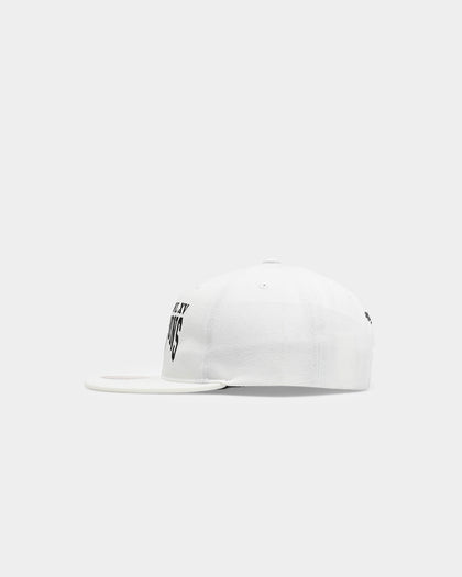 Mitchell & Ness Raiders Superbowl XV Deadstock Snapback White
