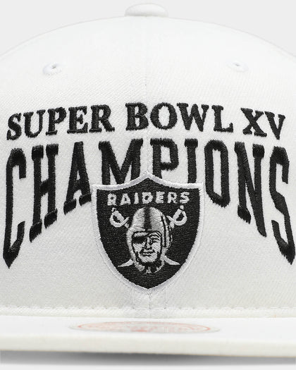 Mitchell & Ness Raiders Superbowl XV Deadstock Snapback White
