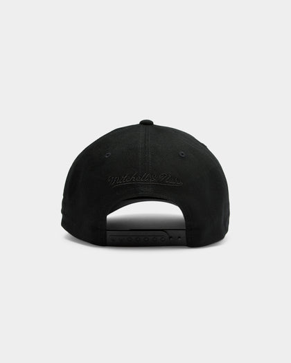 Mitchell & Ness Men's Toronto Raptors 'Hang Time' 110 Pinch Snapback Black