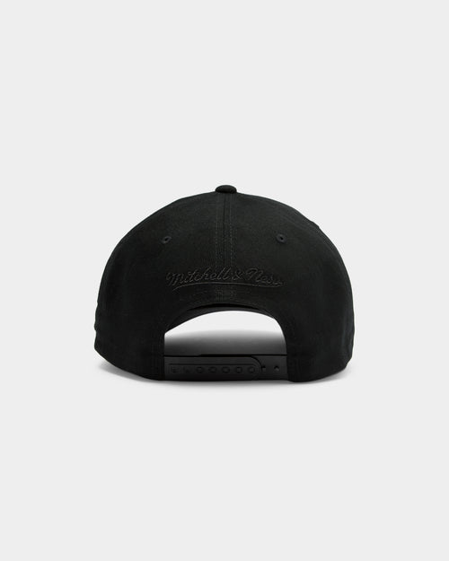 Mitchell & Ness Men's Toronto Raptors 'Hang Time' 110 Pinch Snapback Black