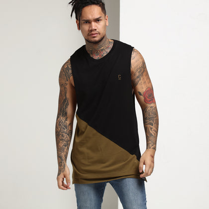 CARRÉ DIAGONAL PANEL 2 MUSCLE TEE BLACK/OLIVE