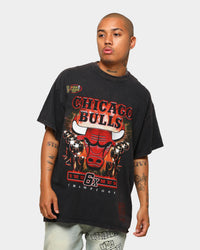 Mitchell & Ness Chicago Bulls 6 Time Gold Short Sleeve T-Shirt Black