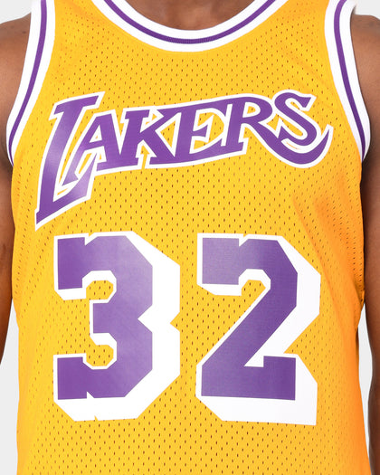 Mitchell & Ness Los Angeles Lakers Magic Johnson '84-'85 #32 Swingman Jersey Yellow