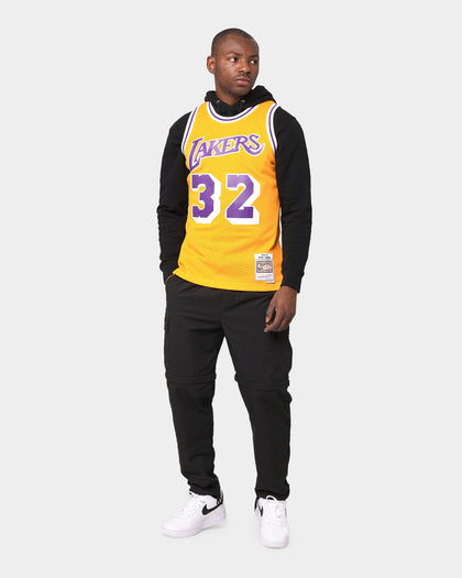 Mitchell & Ness Los Angeles Lakers Magic Johnson '84-'85 #32 Swingman Jersey Yellow