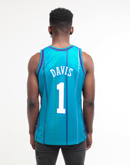 Mitchell & Ness Charlotte Hornets Baron Davis #1 Swingman Jersey Teal