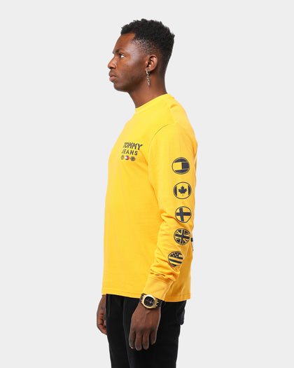 Tommy Jeans Men's TJM Bubbled Flags LS Tee Golden Glow