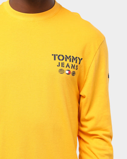 Tommy Jeans Men's TJM Bubbled Flags LS Tee Golden Glow