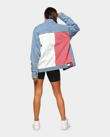 Tommy Jeans Men's Tommy Flag Oversize Trucker Jacket Light Blue