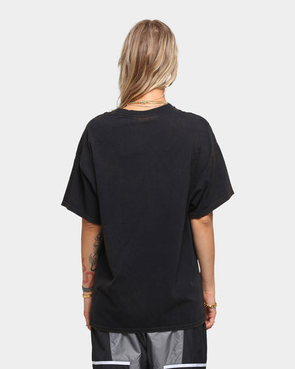 Mitchell & Ness Men's Chicago Bulls Vintage Last Dance 6x Champs Short Sleeve T-Shirt Black