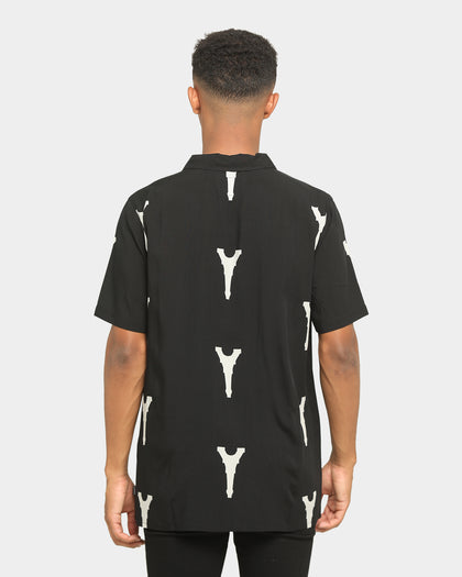 Carré Iron Lady Short Sleeve Button Up Black