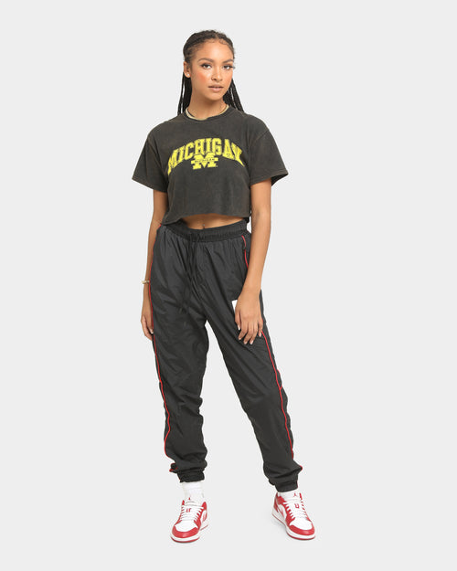 NATIONAL COLLEGIATE ATHLETIC ASSC Michigan Wolverines Vintage Arch Crop Black