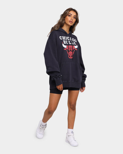 Mitchell & Ness Chicago Bulls Logo Vintage Hoodie Faded Black
