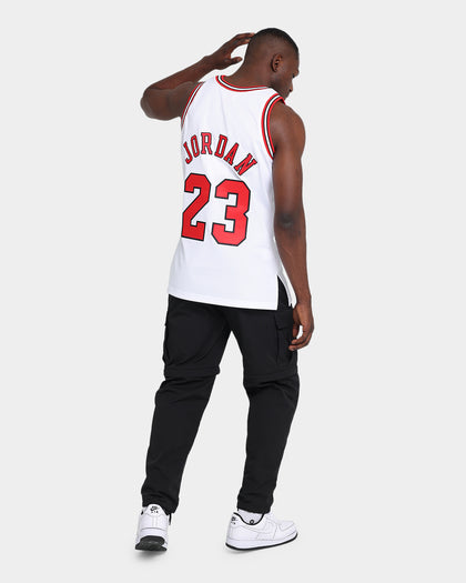 Mitchell & Ness Chicago Bulls Michael Jordan #23 Authentic NBA Jersey White