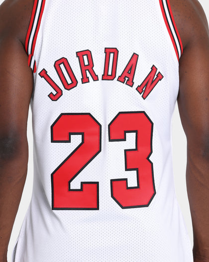 Mitchell & Ness Chicago Bulls Michael Jordan #23 Authentic NBA Jersey White