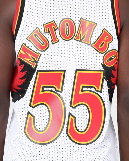 Mitchell & Ness Atlanta Hawks Dikembe Mutombo '96-'97 NBA Swingman Jersey White