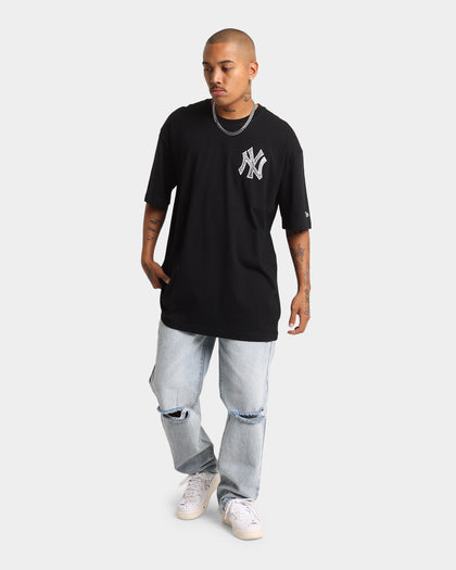 New Era New York Yankees Snake Oversized T-Shirt Black