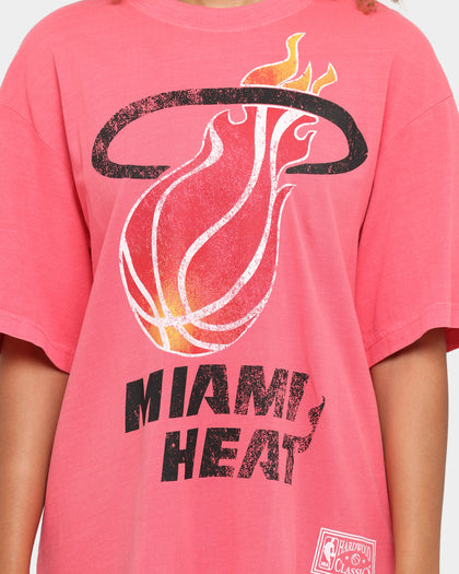 Mitchell & Ness Miami Heat Oversized TM CLR Logo T-shirt Faded Pink