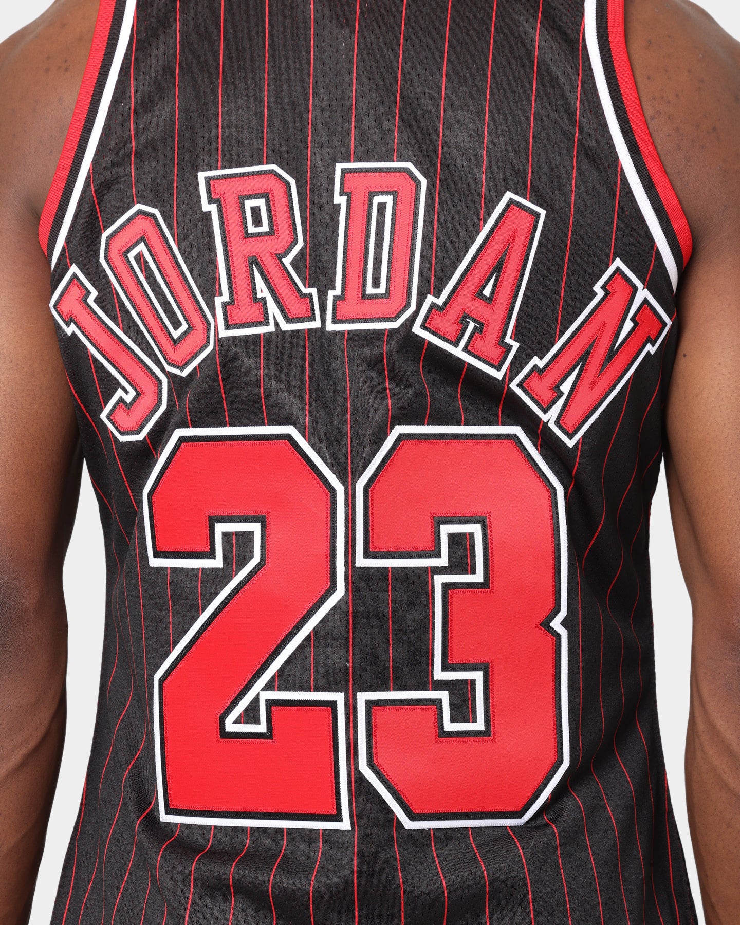 Mitchell & Ness Chicago Bulls Michael Jordan '95-'96 #23 Authentic