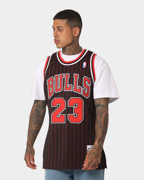 ウェア MITCHELL & NESS MICHAEL JORDAN #23 Chicago Bulls Michael Jordan #23 Mitchell & Ness Gold 1995
