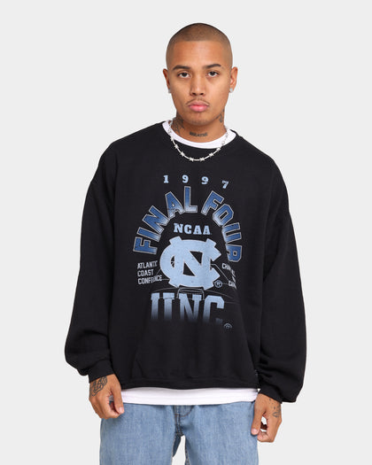 NATIONAL COLLEGIATE ATHLETIC ASSC UNC Final Four Crew Vintage Black