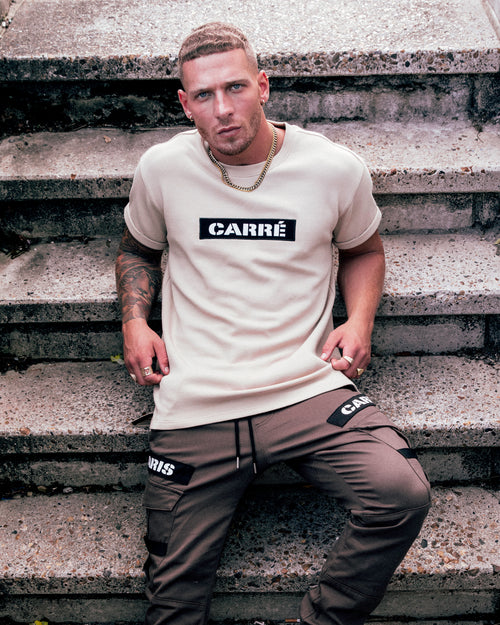 Carré Militant Short Sleeve T-Shirt Stone