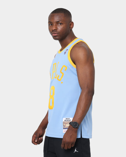 Mitchell & Ness Los Angeles Lakers Kobe Bryant '01-'02 #8 Hardwood Classics Throwback Authentic Jersey Blue