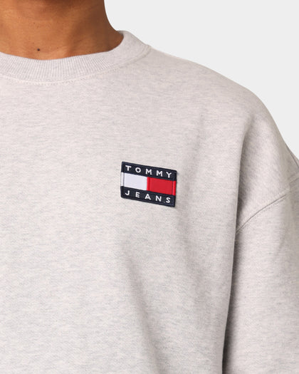 Tommy Jeans Tommy Badge Crewneck Silver Grey Heather