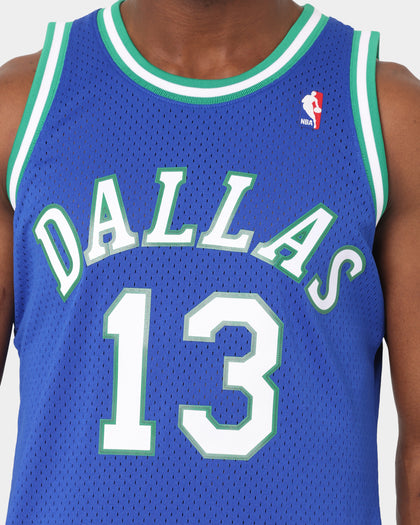 Mitchell & Ness Dallas Mavericks Steve Nash #13 '98-'99 Alt Swingman Jersey Royal