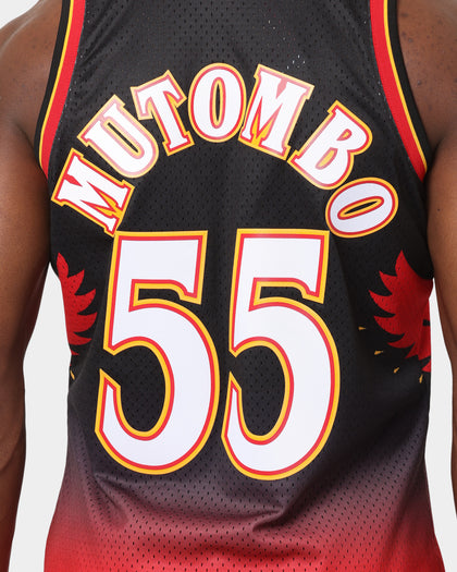 Mitchell & Ness Atlanta Hawks Dikembe Mutombo #55 '96-'97 Swingman Jersey Scarlet