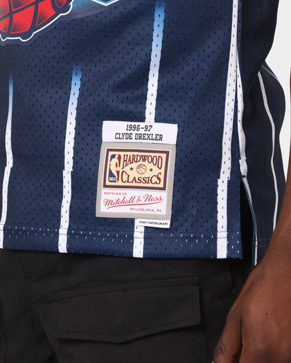 Mitchell & Ness Houston Rockets Clyde Drexler #22 '96-'97 Swingman Jersey Navy