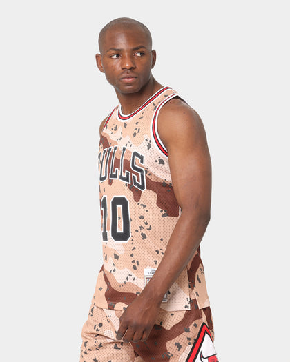 Mitchell & Ness Chicago Bulls B. J. Armstrong #10 '90-'91 Camo Ref Jersey Sand Camo