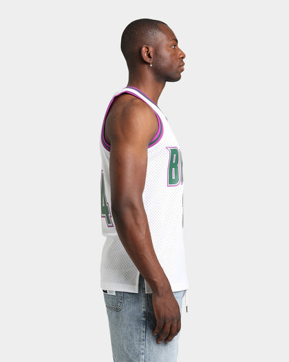 Mitchell & Ness Milwaukee Bucks Ray Allen #34 '96-'97 Swingman Jersey White