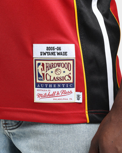 Mitchell & Ness Miami Heat Dwyane Wade #3 '05-'06 Road Authentic Jersey Scarlet