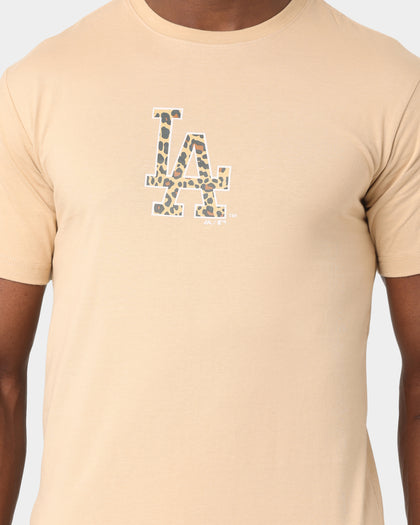 Majestic Athletic Los Angeles Dodgers Centre Front Animal Logo T-Shirt Sesame
