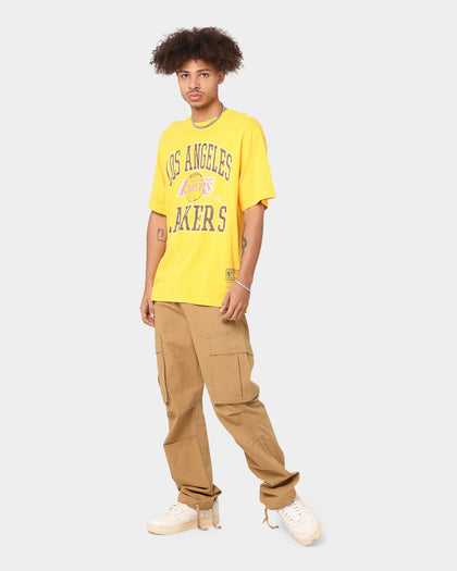 Mitchell & Ness Los Angeles Lakers Vintage Ivy Arch T-Shirt Faded Yellow