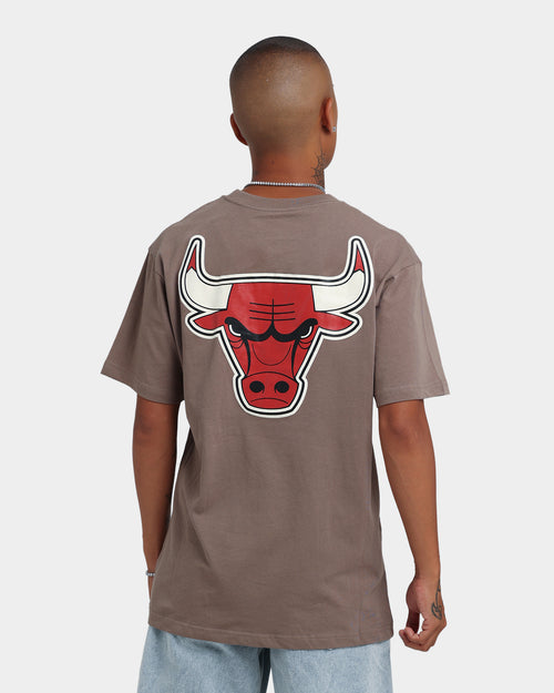 Mitchell & Ness Chicago Bulls Tonal Logo T-Shirt Walnut