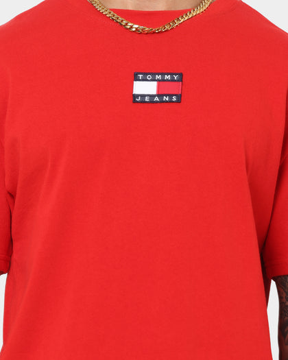 Tommy Jeans Tommy Badge T-Shirt Deep Crimson