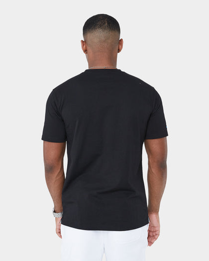 Carré Rhinestone Rose Classic Short Sleeve T-Shirt Black