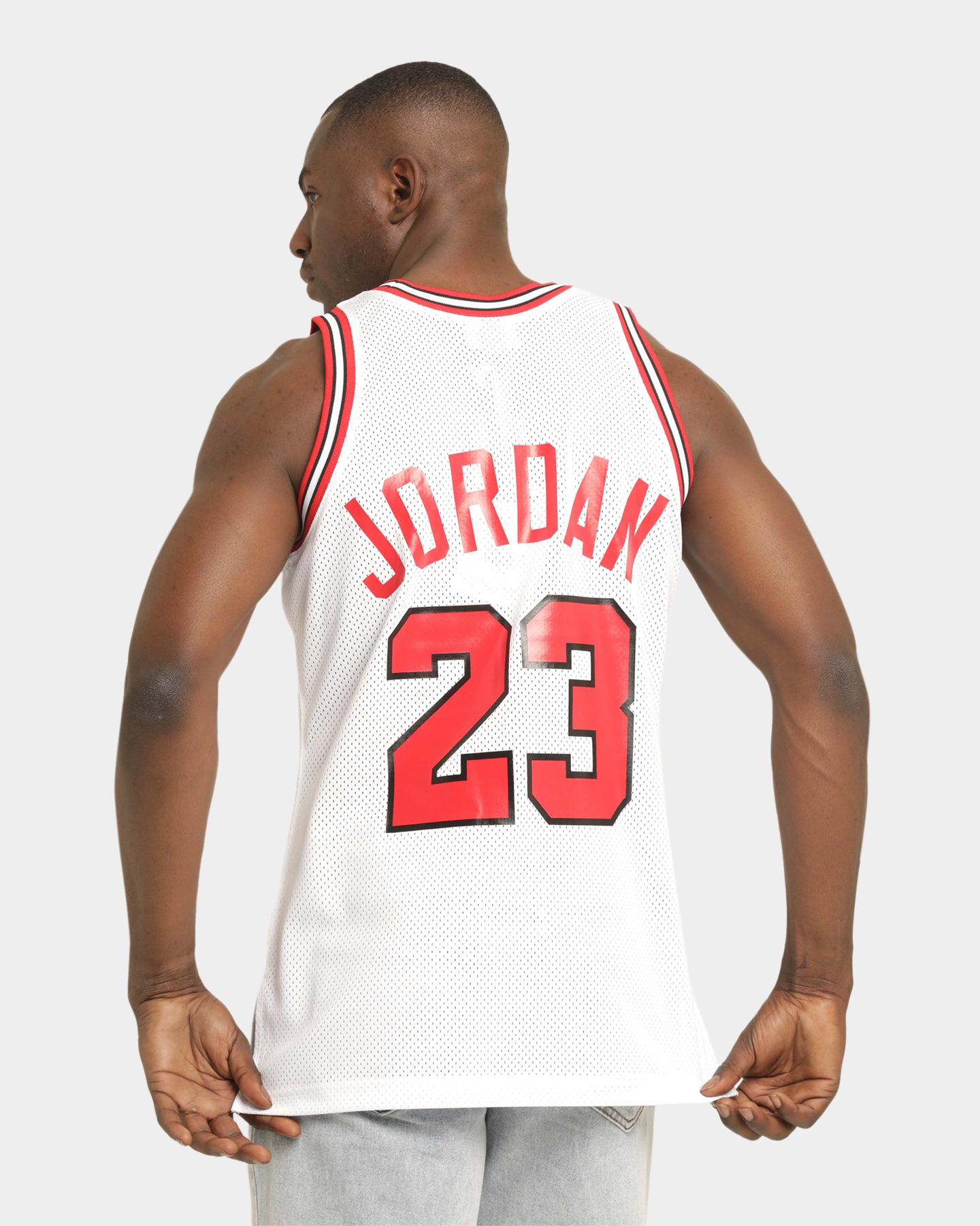 Mitchell & Ness Chicago Bulls Michael Jordan '91-'92 #23 Home Game