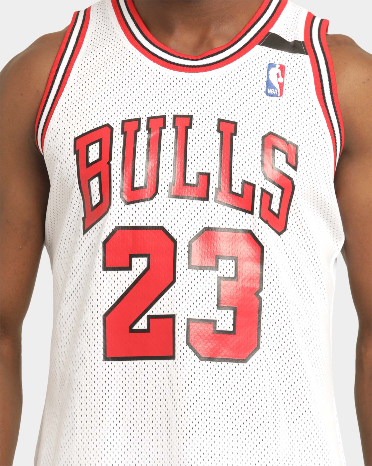 Mitchell & Ness Chicago Bulls Michael Jordan '91-'92 #23 Home Game
