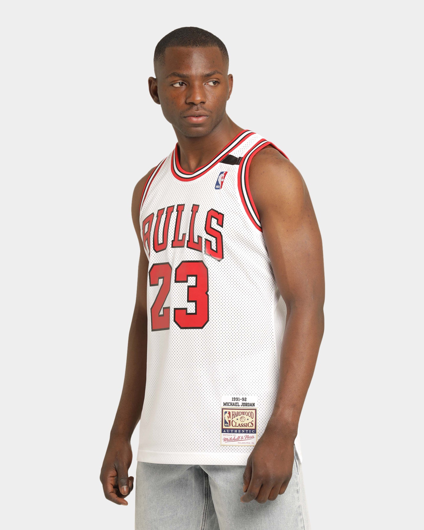 Mitchell & Ness Chicago Bulls Michael Jordan '91-'92 #23 Home Game