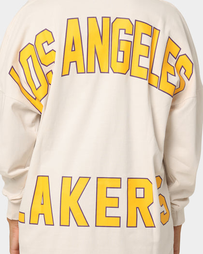 Mitchell & Ness Women's Los Angles Lakers NBA Haro Long Sleeve T-Shirt Faded White
