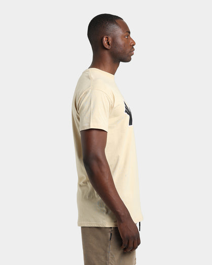 WNDRR Reece Custom Fit T-Shirt Tan